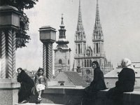 Pogled na katedralu sa Strossmayerovog šetališta, oko 1930.-1935. godine